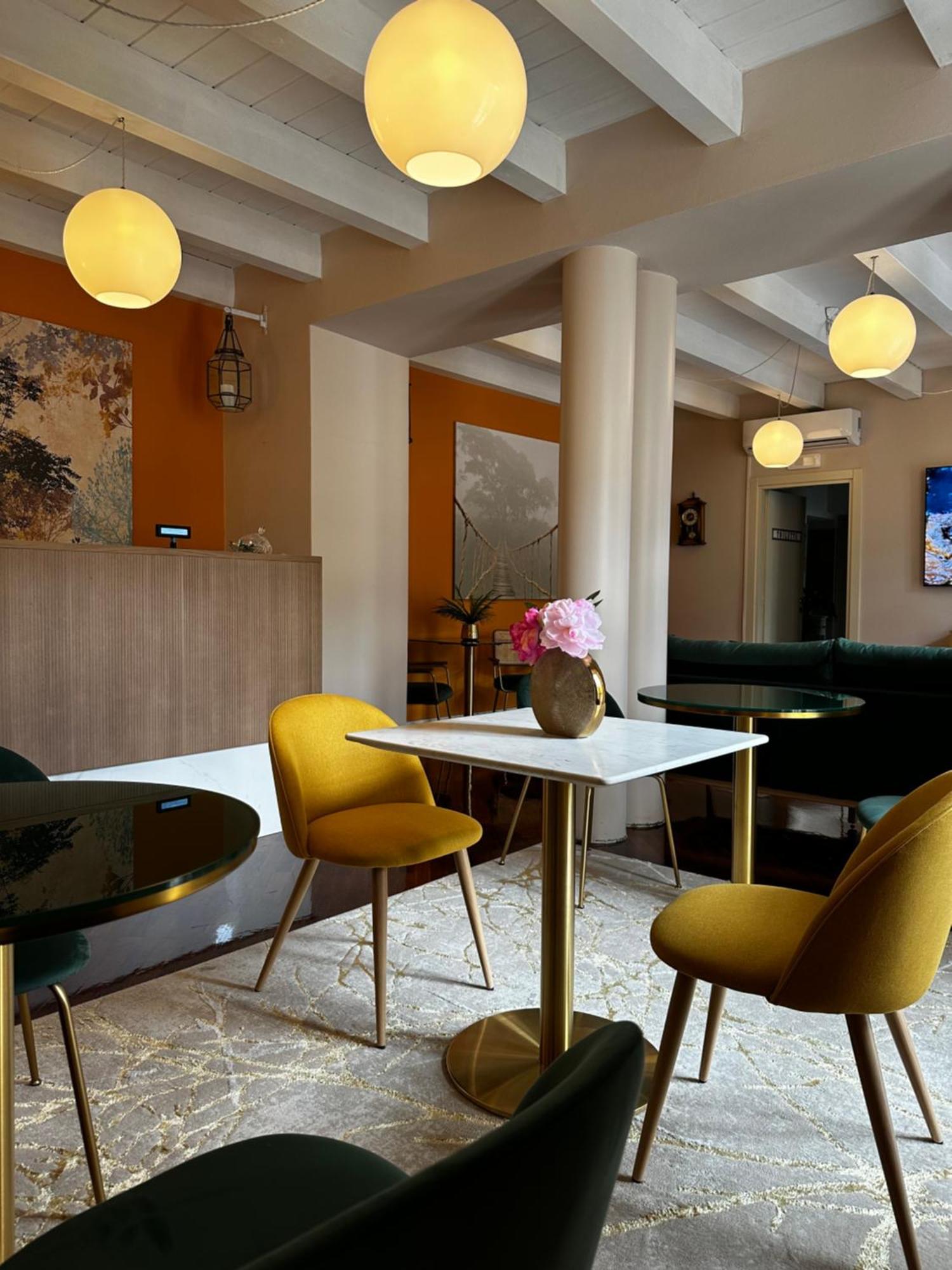 Hotel Antica Stallera Cannobio Exterior photo